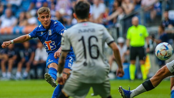 Фрагмент матча «Лех» — «Динамо» Батуми