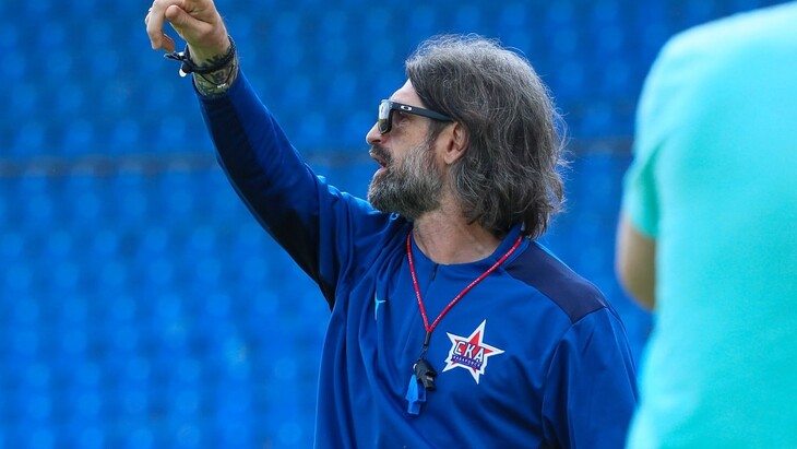 Роман Шаронов