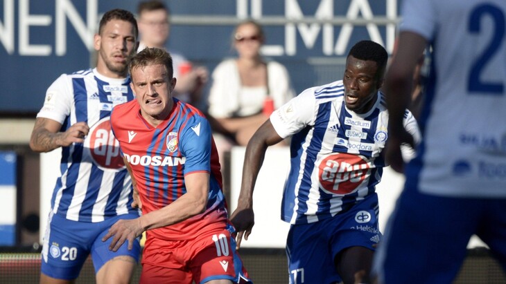 Фрагмент матча ХИК — «Виктория». Квалификация Лиги чемпионов