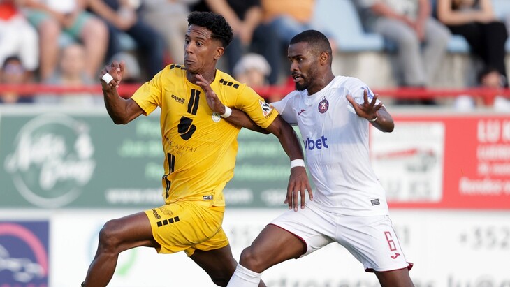 Фрагмент матча «Дюделанж» — «Пюник». Квалификация Лиги чемпионов