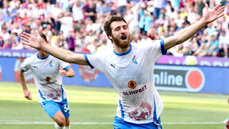 Игрок «Факела»