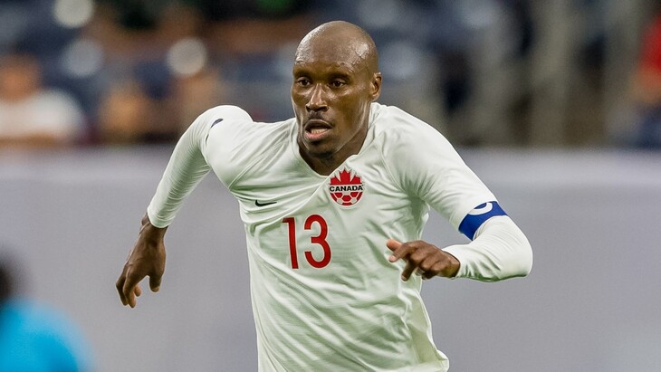 Атиба Хатчинсон