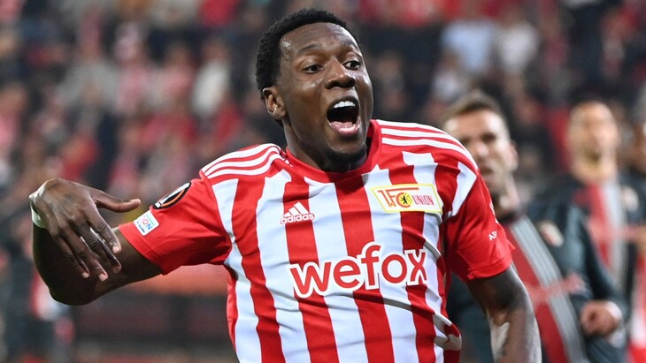 Шералдо Беккер