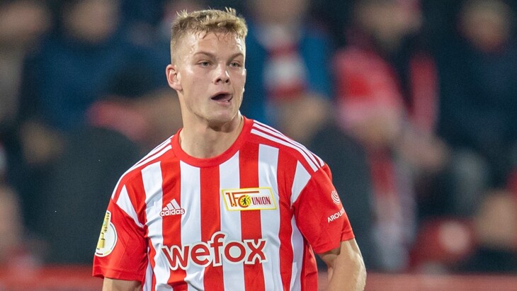 Андраш Шефер