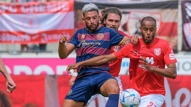 Маколи Бонн