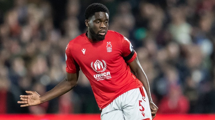 «Ноттингем Форест» опережает соперника в АПЛ