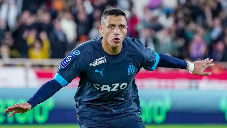 Алексис Санчес