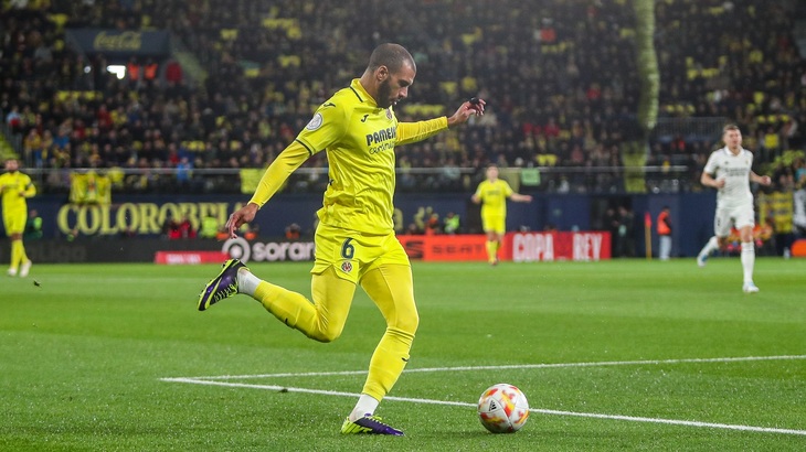 «Вильярреал» борется за место в Лиге чемпионов