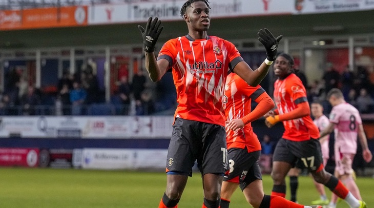 «Лутон Таун» идет на 7-м месте