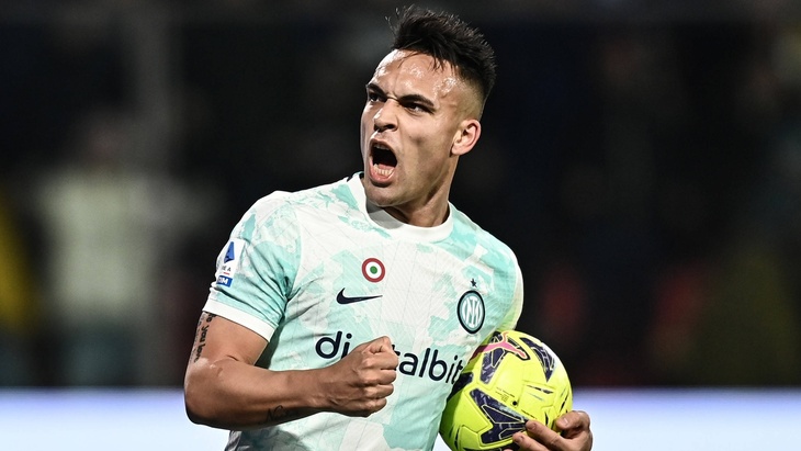 Лаутаро Мартинес