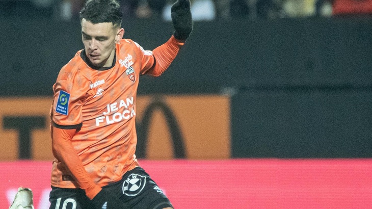 «Лорьян» идет на 7-м месте