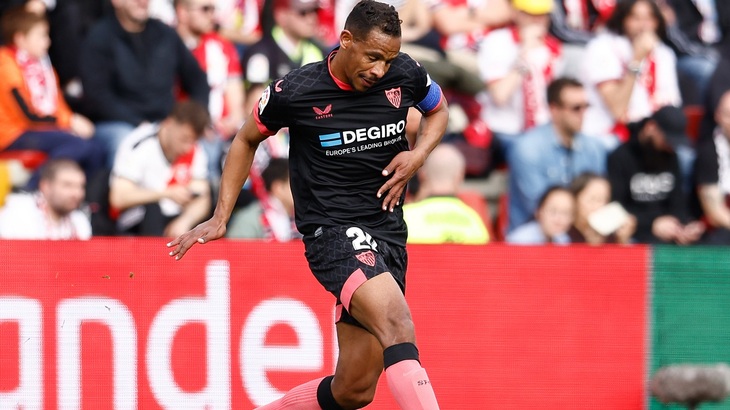 «Севилья» занимает 12 место