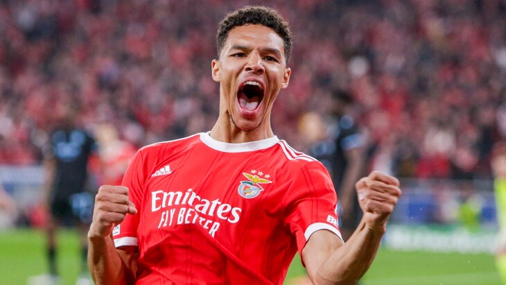 Александер Ба