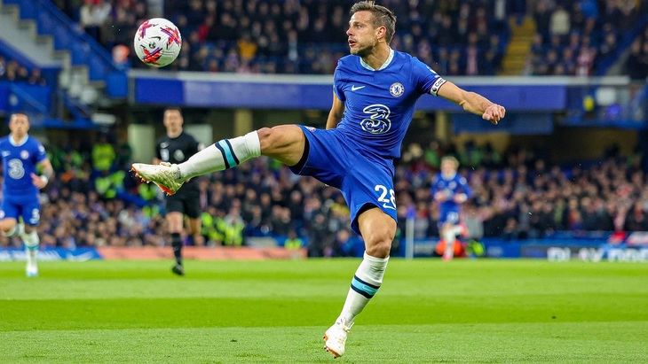 «Челси» на девять очков опережает зону вылета