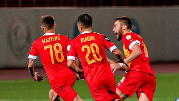 Игроки «Алании»