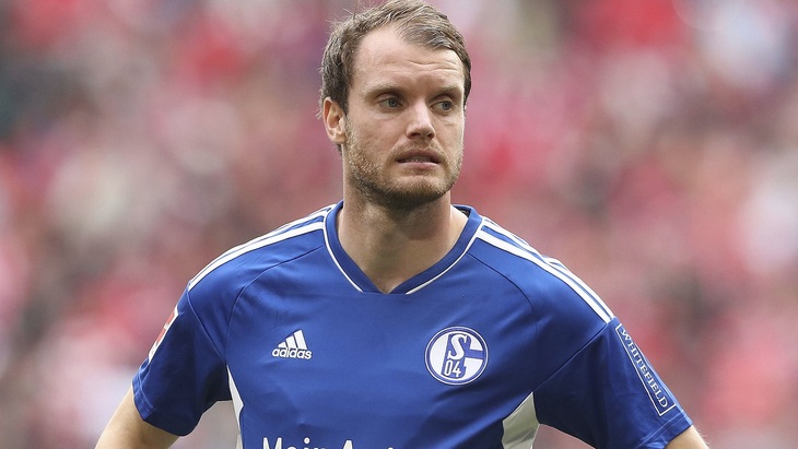 «Шальке» идет на 16-м месте