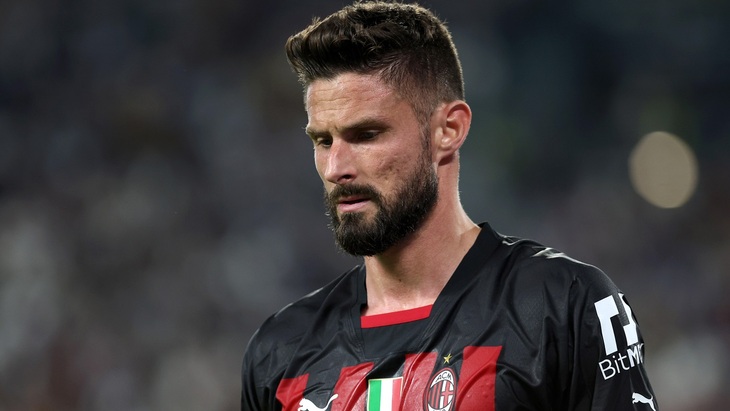 «Милан» выиграл два последних матча