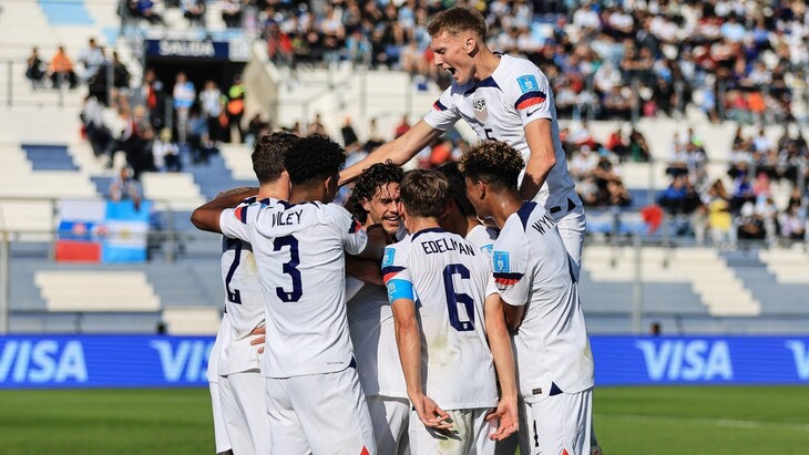 Молодые американцы