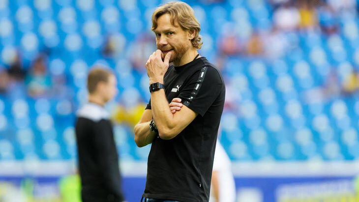 Валерий Карпин