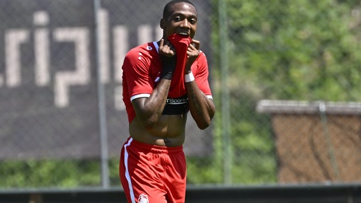 Прогноз на матч Антверпен — АЕК Афины