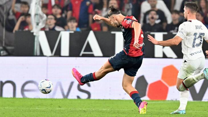 Защитник сборной Румынии Раду Дрэгушин