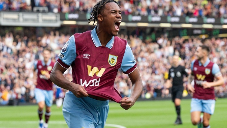 «Бернли» идет в зоне вылета