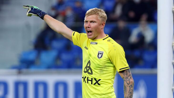 Вратарь «Рубина» Юрий Дюпин