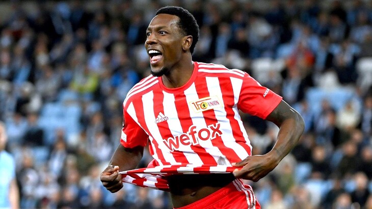 Шералдо Беккер