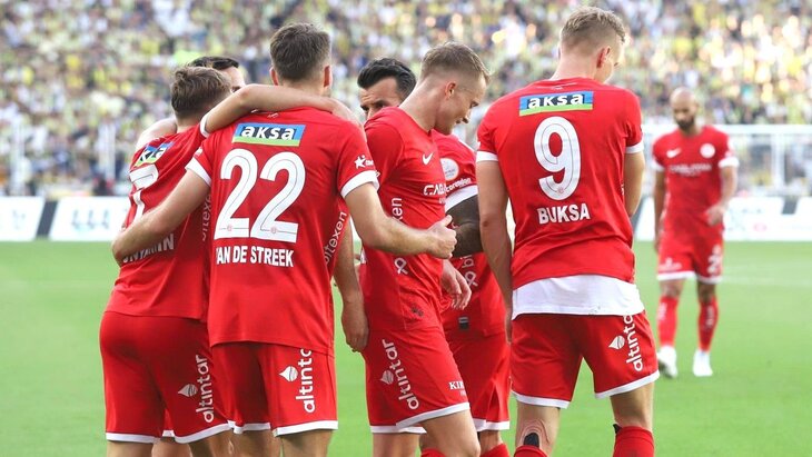 Футболисты «Антальяспора»