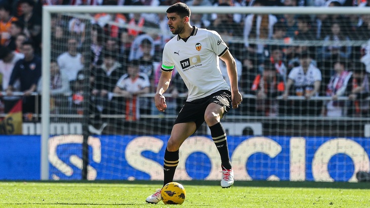 «Валенсия» чередует победы с поражениями