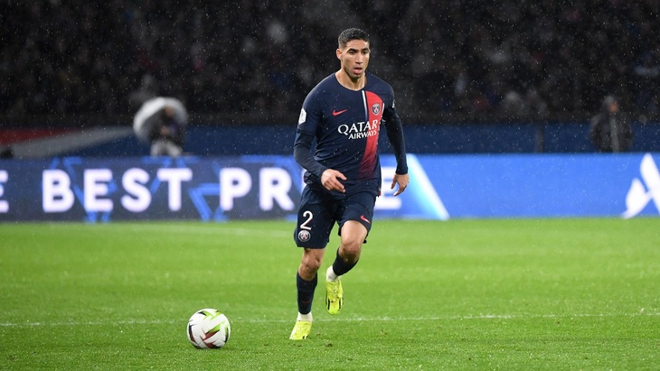 ПСЖ выиграл первый матч