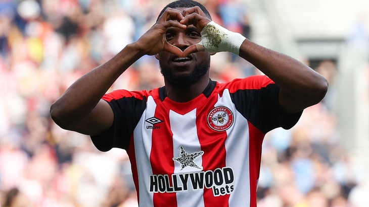 Фрэнк Оньека («Брентфорд»)