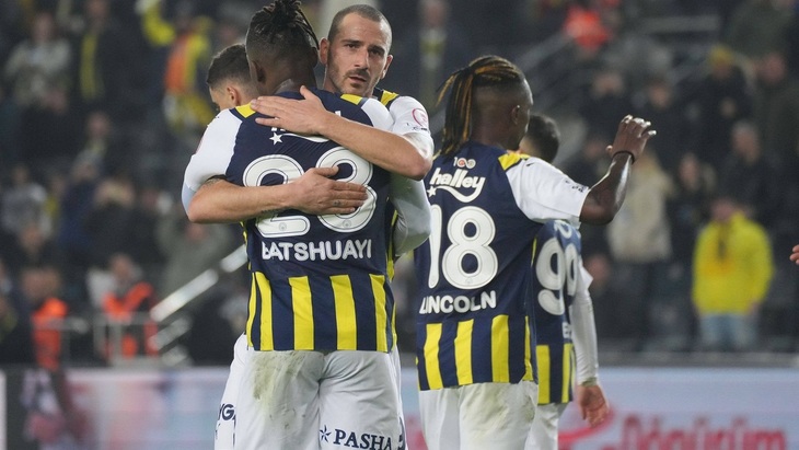 «Фенербахче»