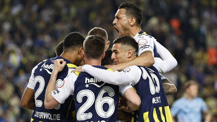 «Фенербахче»