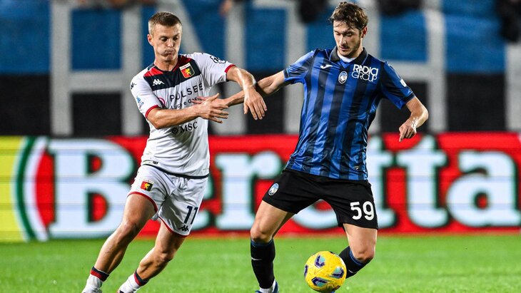 Алексей Миранчук (справа)