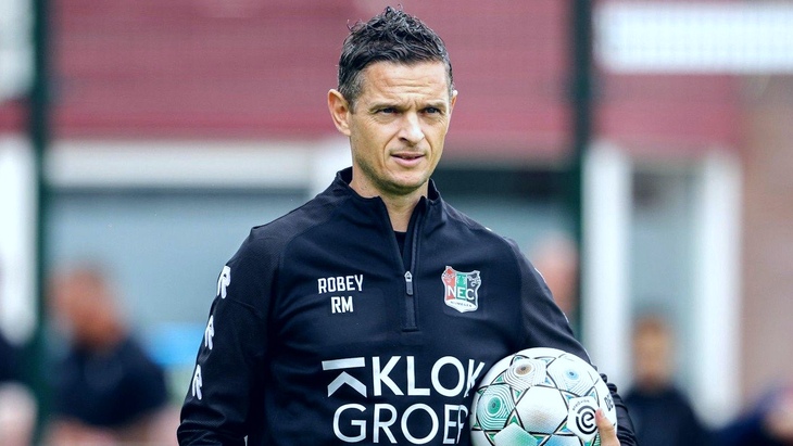 Роджер Мейер