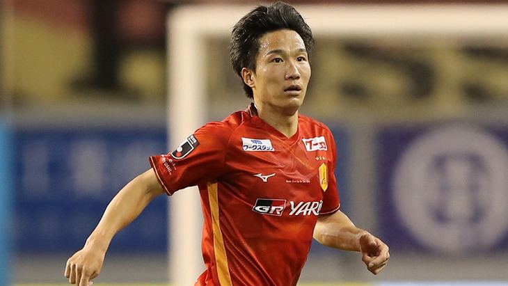 «Нагоя Грампус»