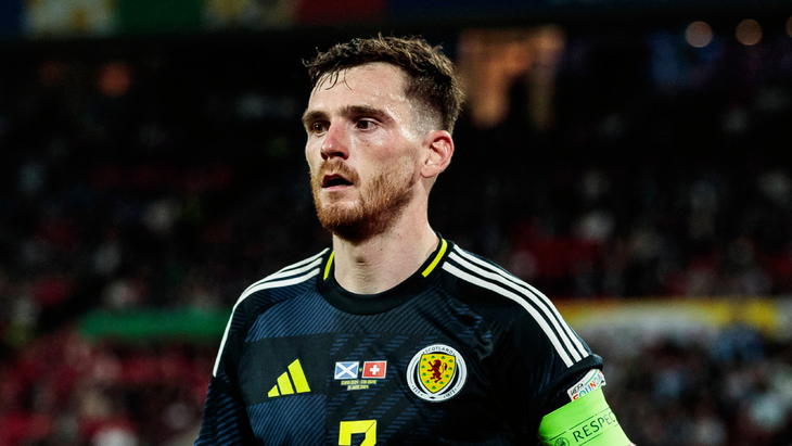 Эндрю Робертсон — игрок сборной Шотландии