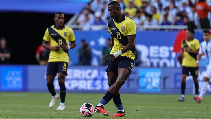 Вильям Пачо (Эквадор)