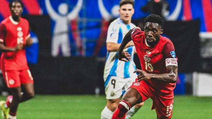 Альфонсо Дэвис (Канада)