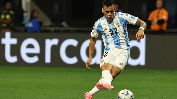 Лаутаро Мартинес