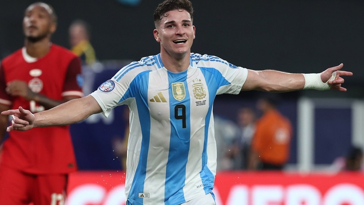 Хулиан Альварес