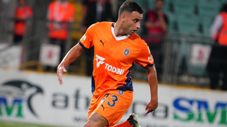 «Истанбул Башакшехир»