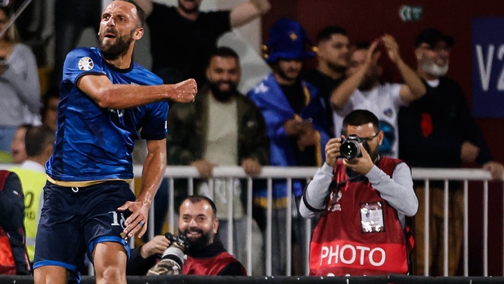 Ведат Мурики