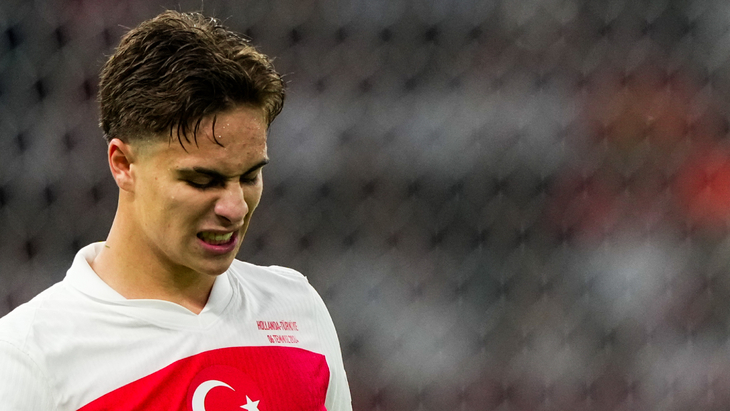 Кенан Йылдыз — полузащитник сборной Турции