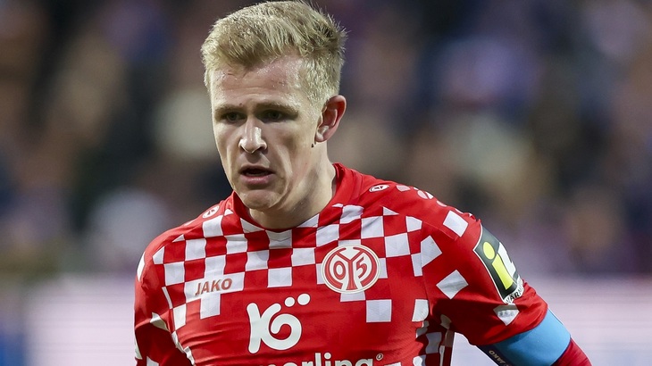 Йонатан Буркардт