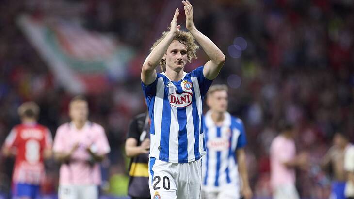 Алекс Крал сейчас играет за «Эспаньол»