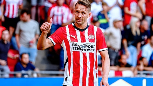 Прогноз на матч Херенвен — ПСВ