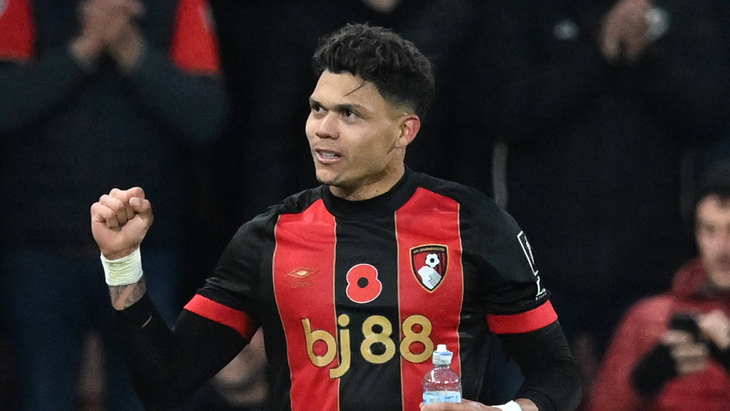 Эванилсон — игрок «Борнмута»