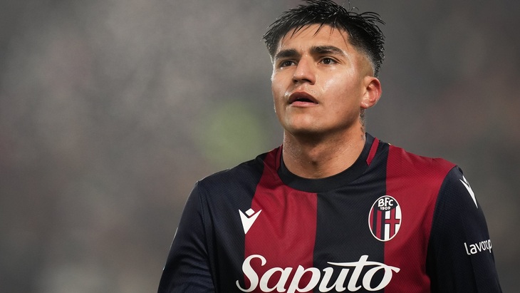 Сантьяго Кастро («Болонья»)